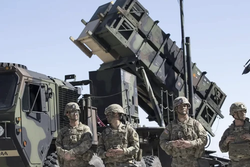 Mỹ ‘bật đèn xanh’ gói 105 triệu USD nâng cấp tên lửa Patriot cho Ukraine