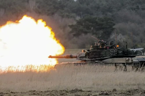Xe tăng M1A2 SEPv3 mạnh nhất do Mỹ sản xuất gầm rú ở Ba Lan