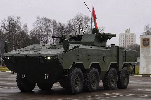 Belarus khẳng định năng lực lục quân khi biên chế thiết giáp BTR V2 8×8 hiện đại