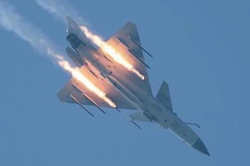 Ấn Độ có thể đã mất tiêm kích Rafale vì tính sai tầm bắn tên lửa PL-15E của Pakistan