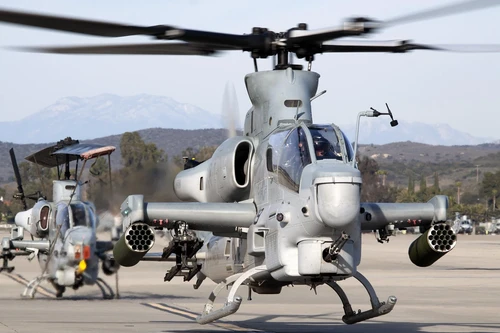 Trực thăng tấn công AH-1Z Viper Mỹ tới Puerto Rico, đối phó tội phạm xuyên quốc gia