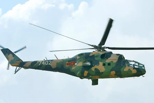 QĐND Việt Nam từng sở hữu 'xe tăng bay' Mi-24A