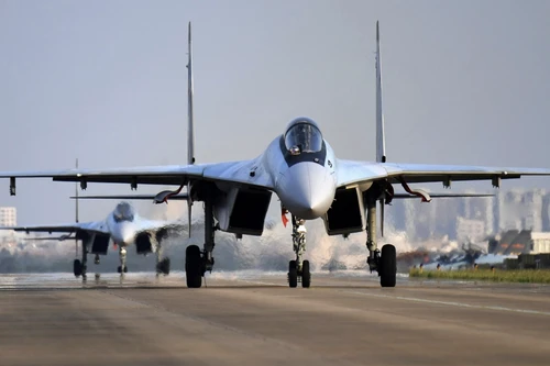 Iran có thể sắp nhận 48 tiêm kích Su-35 từ Nga: Bước ngoặt lớn trong cán cân không quân Trung Đông?