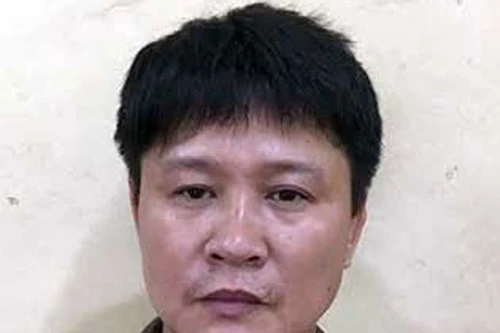 Cay đắng vì bị "bỏ rơi", gã đàn ông mua xăng đốt người tình