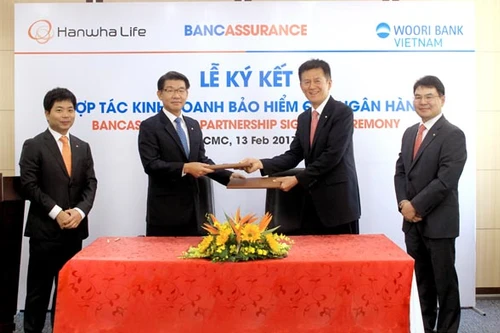 Bảo hiểm Hanwha Life bắt tay Ngân hàng Woori Bank Việt Nam