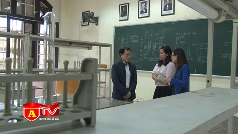 Yêu cầu xử lý kỷ luật vụ làm 3 học sinh bị bỏng tại phòng thí nghiệm