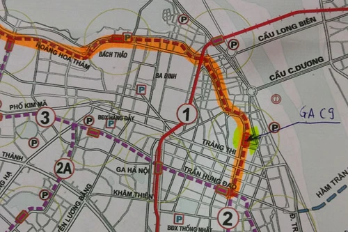 Ga tàu điện ngầm C9 ở hồ Hoàn Kiếm: Nên tịnh tiến về phía lòng đường Đinh Tiên Hoàng