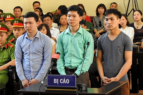 Chính thức xét xử vụ tai biến chạy thận khiến 8 người tử vong ở Hòa Bình