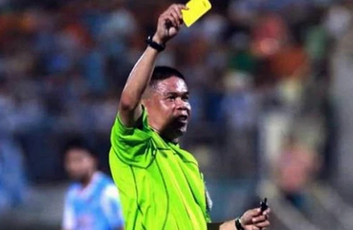 Trọng tài suýt chết vì bị ám sát sẽ cầm cờ trận ĐT Việt Nam gặp ĐT Myanmar