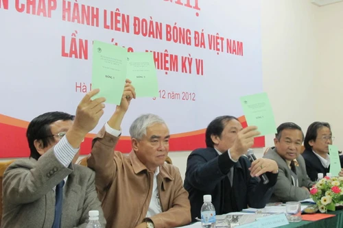 BCH VFF họp chuẩn bị nhân sự Đại hội VII: Khoanh vùng ứng viên Chủ tịch