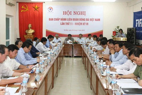 VFF chính thức xóa sổ mô hình 2 cấp tại nhiệm kỳ khóa VII