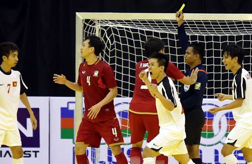 ĐT Futsal Việt Nam lần đầu tiên quật ngã “ông kẹ” Thái Lan