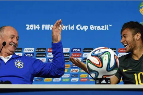 Thầy trò Scolari – Neymar phấn khích trước giờ xung trận