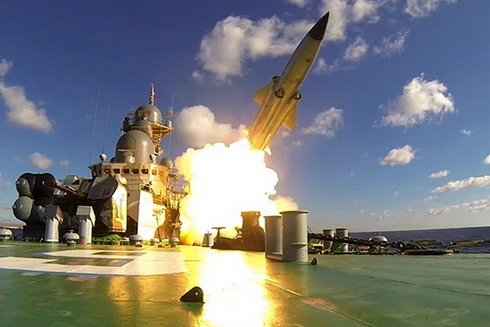 Tên lửa chống hạm nhanh nhất thế giới Nga chỉ bán cho Trung Quốc có gì nguy hiểm?