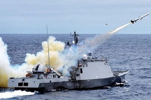 "Cân đo" sức mạnh tàu tên lửa tấn công nhanh tốt nhất Đông Bắc Á với Molniya 1241.8