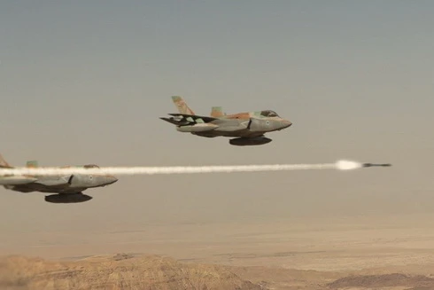 Phòng không Nga bị qua mặt khi F-35I Israel "tàng hình" bay xuyên không phận 3 nước