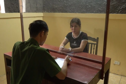 Chủ nhà nghỉ kiêm 'tú bà' chuyên cung cấp gái bán dâm