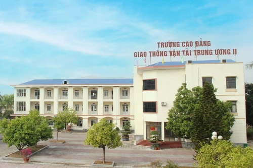Giám đốc Trung tâm sát hạch lái xe cùng đồng bọn chiếm đoạt hơn 22 tỷ đồng 