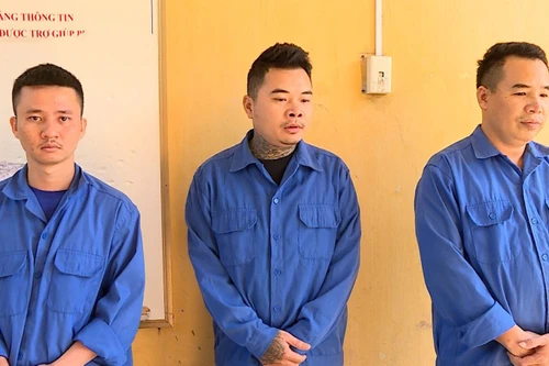 Triệt phá ổ nhóm hoạt động 'tín dụng đen' theo hình thức cho vay lãi ngày