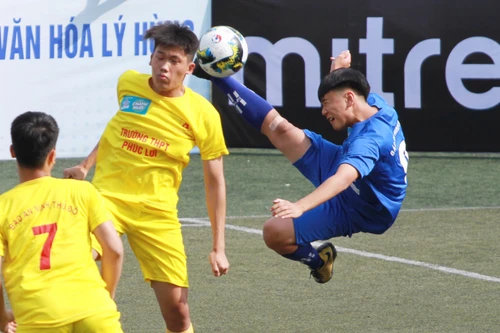 [ẢNH] THPT Tân Lập đã đoạt huy chương Đồng như thế nào?