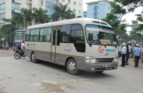 Xây dựng điểm dừng đỗ xe khách dọc đường: Thiếu tính khả thi