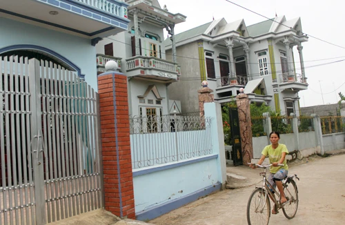 Làng buôn tóc xuyên lục địa