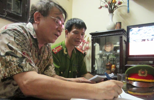 Nỗi vất vả của “nhà thương thuyết”