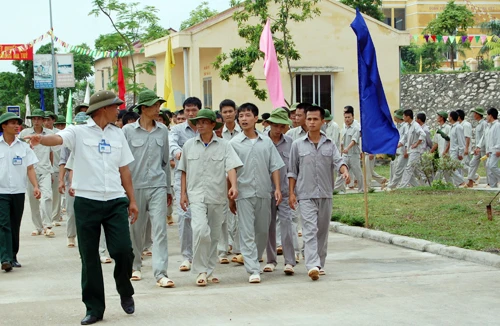 Gian nan vượt vòng xoáy tội lỗi