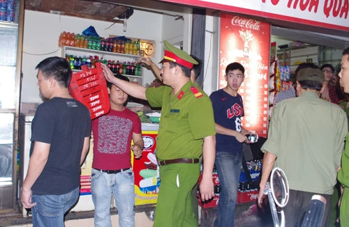 Phường Hàng Trống: Đồng bộ xử lý vi phạm trật tự đô thị