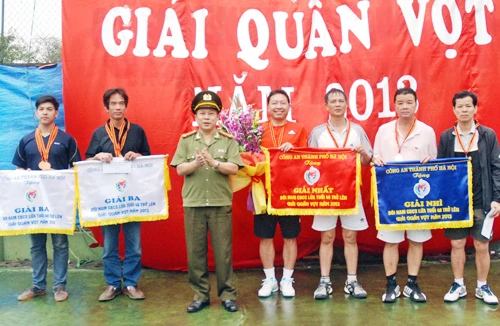 Nhiều cuộc so tài kịch tính