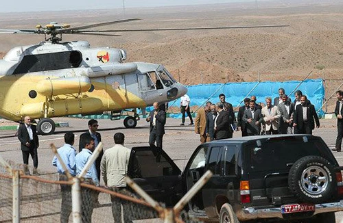 Trực thăng chở Tổng thống Iran hạ cánh khẩn cấp