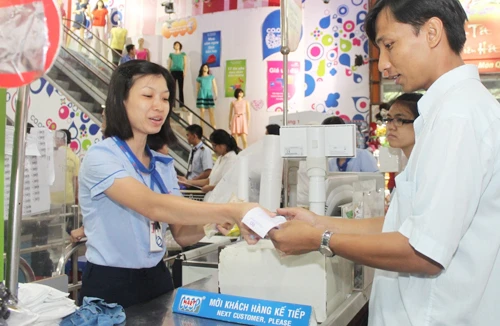 Giúp người tiêu dùng quản lý chi tiêu