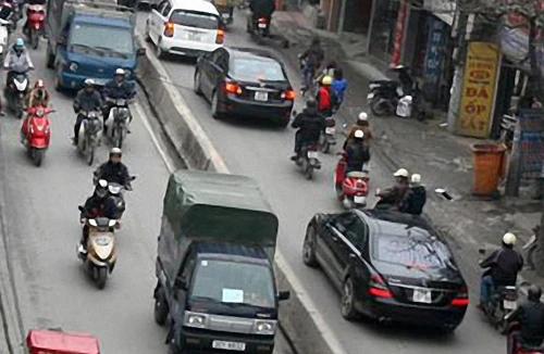 Thủ tục xin cấp giấy phép cho ô tô vào đường - phố cấm