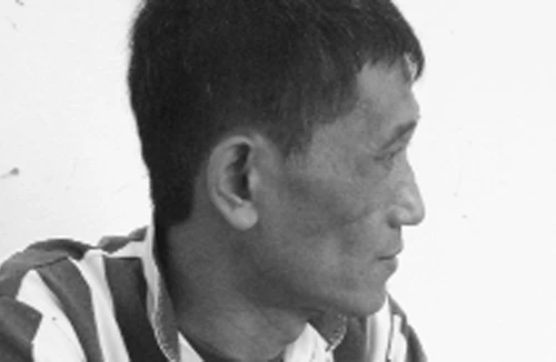 “Con nợ” của trại giam 