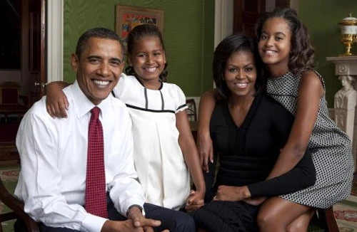 Những cô con gái nhà Obama