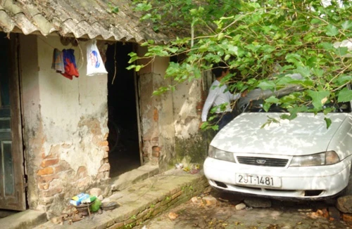 Người đàn ông chơi sang bị vợ ly hôn đòi trả phí... hao mòn