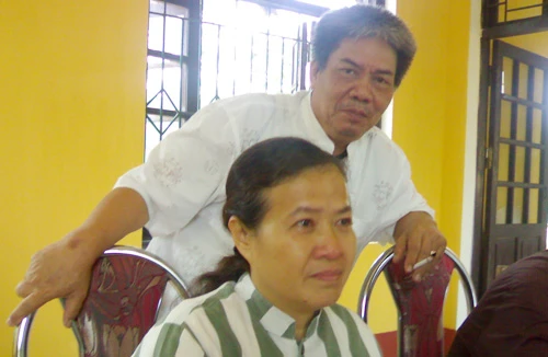 Khi nhà văn thăm phạm nhân