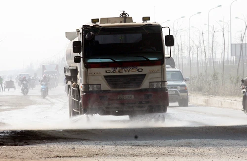 Nhiều tuyến đường mới của Hà Nội thiếu cây xanh nghiêm trọng