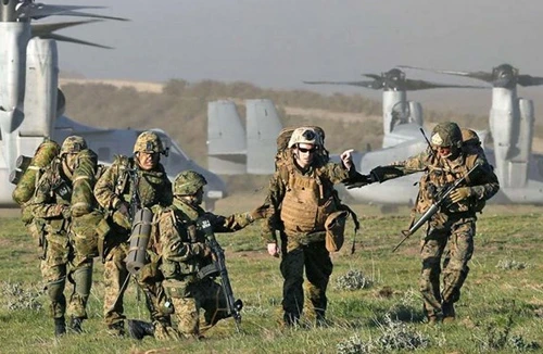 Lực lượng phòng vệ Nhật Bản bất ngờ đến Mỹ tập trận