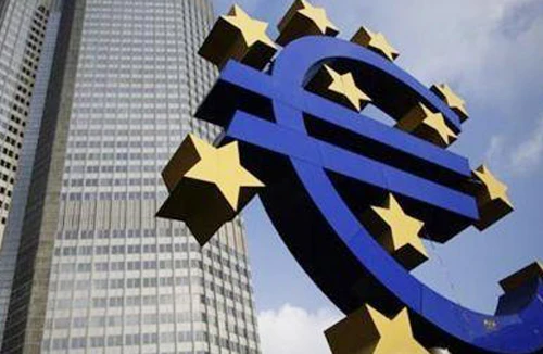 Trong thế mong manh