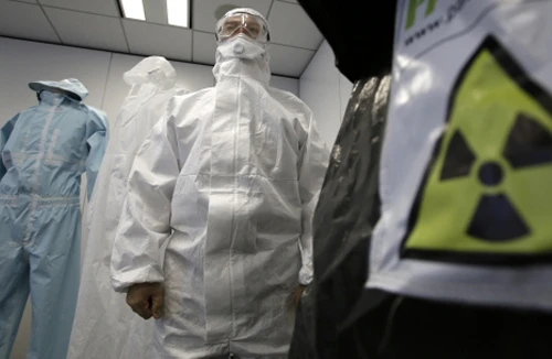 Quần áo chống phóng xạ thế hệ mới
