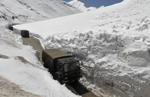 Dãy Himalaya lại nóng
