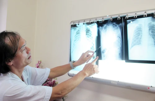 Suýt “chết đuối trên cạn”