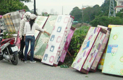 Rước họa vì chăn, gối siêu rẻ