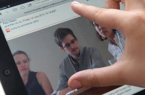 Snowden còn nhiều tài liệu làm “nổ tung” nước Mỹ