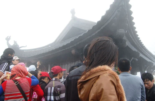 Lễ hội Yên Tử 2013: Gian nan đường hành hương