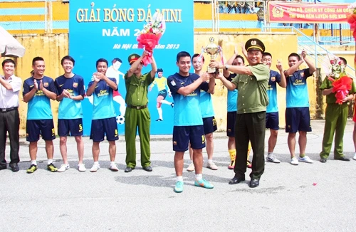 Khỏe để nâng cao sức chiến đấu