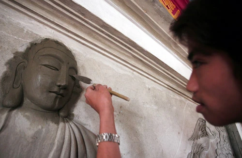 Những đôi bàn tay “vàng” 