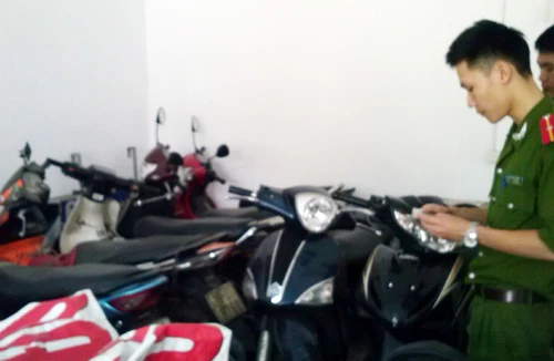 “Sóng ngầm” trong hoạt động kinh doanh cầm đồ: Lắm “chiêu” đối phó