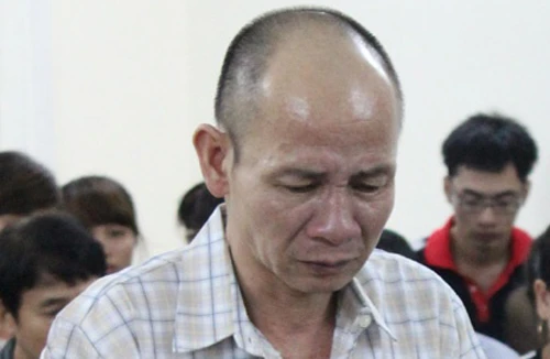 Mất mạng vì “đụng”… côn đồ